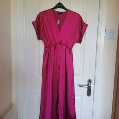 Brand new silky pink dress (new look)