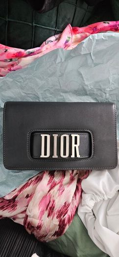 Leather bag