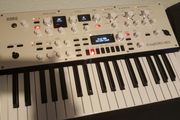 Korg KingKorg Neo - 37key VA Synthesizer &amp; Vocoder.