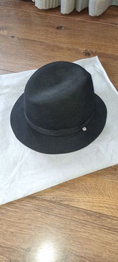 Pinko Trilby Hat ladies