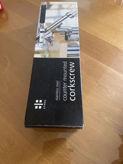 Counter mounted corkscrew