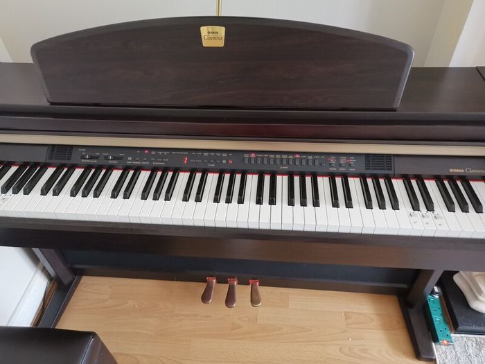 Yamaha CLP 950 for sale