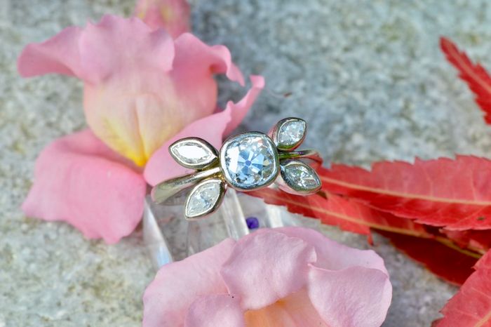 Antique Diamond Cluster Solitaire Ring - Platinum