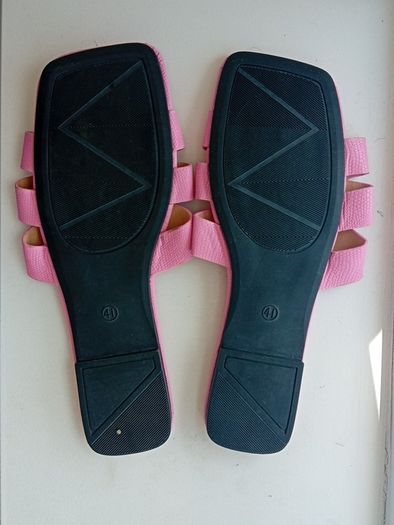 Ladies Flat Shoes
