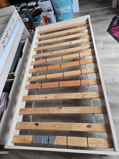 Kids bed