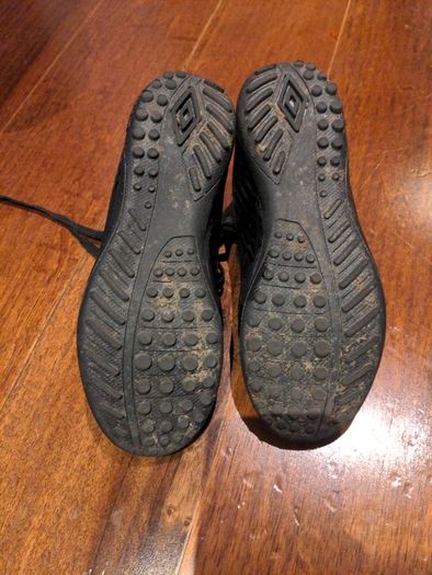 Astro football shoes (size 34)