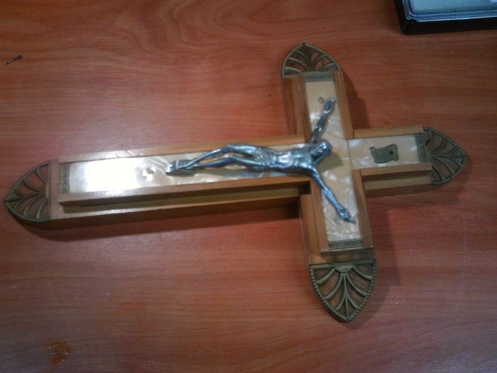 Crucifix vintage