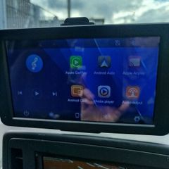 Carplay and dash cam