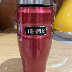 Thermos travel mug