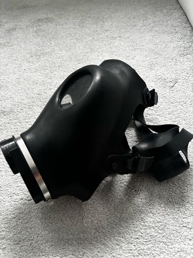 Civilian Gas Mask CBRN N.B.C protection Brand New. Perfect condition ideal for CBRN NBC protection
