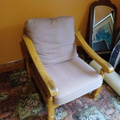 Couch and 2 identical armchairs