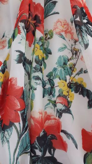 Floral print top