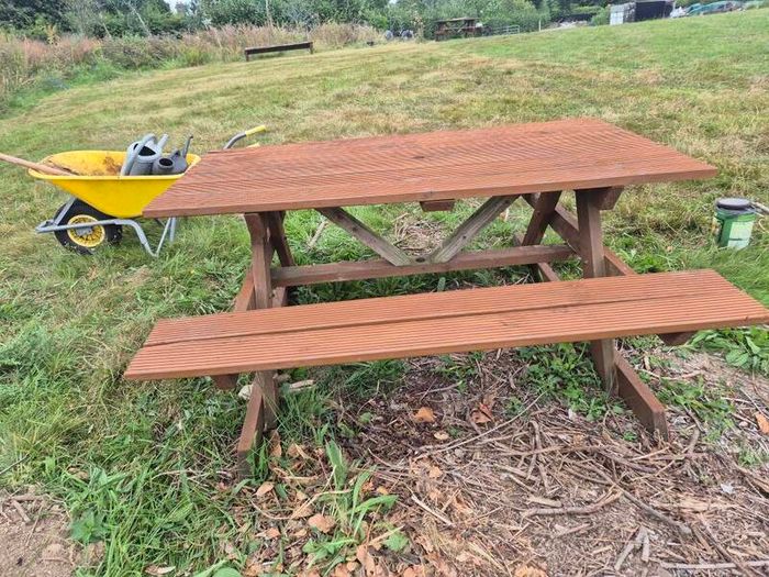 Picnic bench 6ft wide with hardwood pressure treated decking boards