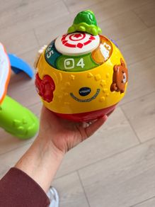 Vtech crawl and learn ball
