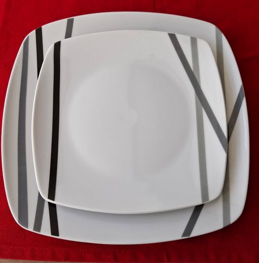 Square dinnerware set - 23 pieces