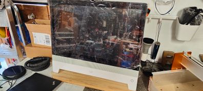 Cisco DX80 touchscreen