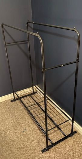 Wardrobe Clothes Rail