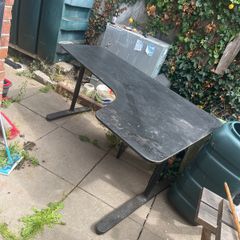 desk