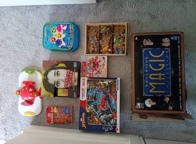 Toys and Puzzles : Free