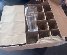 2019 edition 24 unused Guinness pint glasses