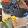 work boots Image 2