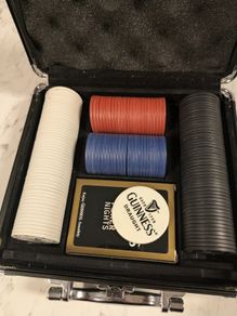 Official Guinness Poker Set - 300 Chips - Aluminium Carry Case - Complete