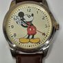 Vintage Mickey Mouse Watch MCK957 Image 5