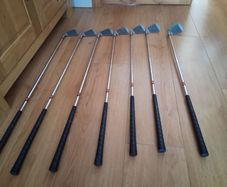 Men's Steel Shaft Golf Clubs Set - Barely Used