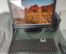 Dell mini desktop PC