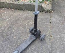 iSporter 3 Wheeler Smiths Scooter