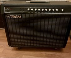 Yamaha guitar amp