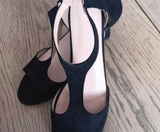 Elegant Black Peep-Toe Shoes