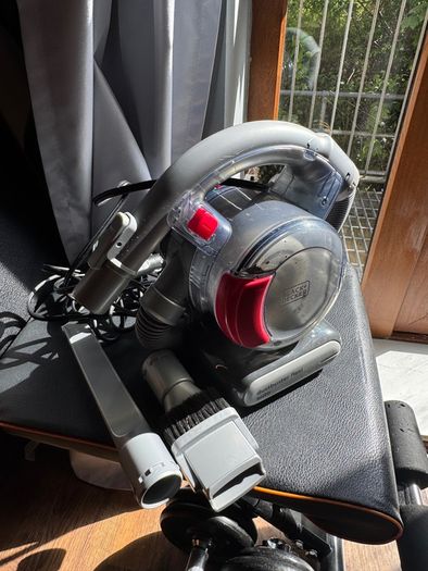 BLACK+DECKER Bagless Hand Vacuum Cleaner Dustbuster with Flexi Hose and 12V Car Connection