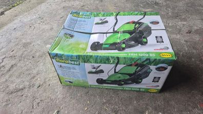 Electric lawn mower