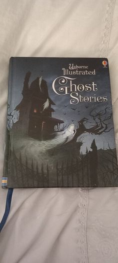 Usborne Halloween Illustrated Ghost Stories hardback