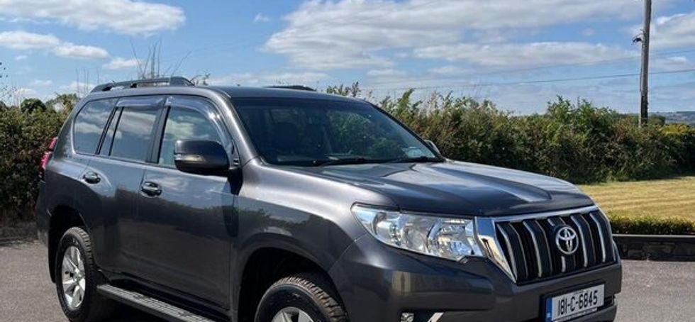 Business Class Land Cruiser