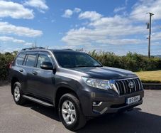 Toyota Land Cruiser 5 seater Business Class