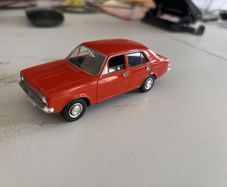 Lledo Vanguards Morris Marina