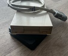 Amiga  External 3.5" Floppy Disk Drive