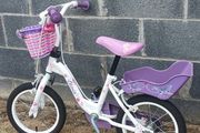 Girls bike