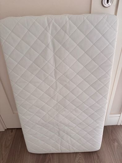 Mamas and Papas Petite Cot Bed Pocket Spring Mattress 4Piece Set