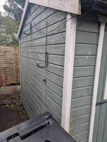 garden shed free to take