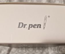 Dr Pen Ultima M8 with 5 cartridges