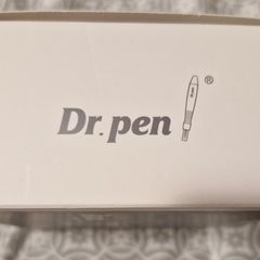 Dr Pen Ultima M8 with 5 cartridges