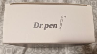 Dr Pen Ultima M8 with 5 cartridges