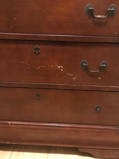 Chest with 6 drawers