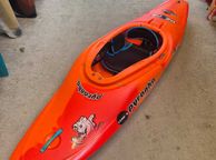 main image for ad Used Pyranha Ozone Medium Kayak
