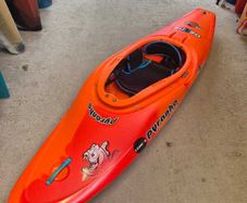 Used Pyranha Ozone Medium Kayak