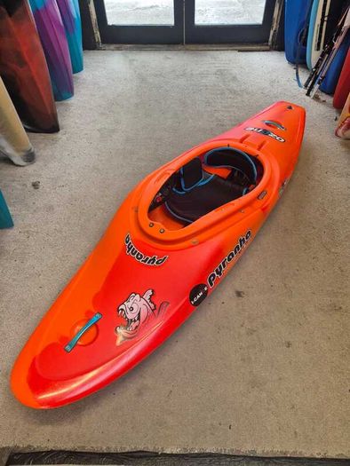 Used Pyranha Ozone Medium Kayak