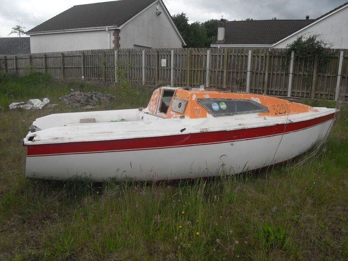 BOAT(FREE) to first person who can take it